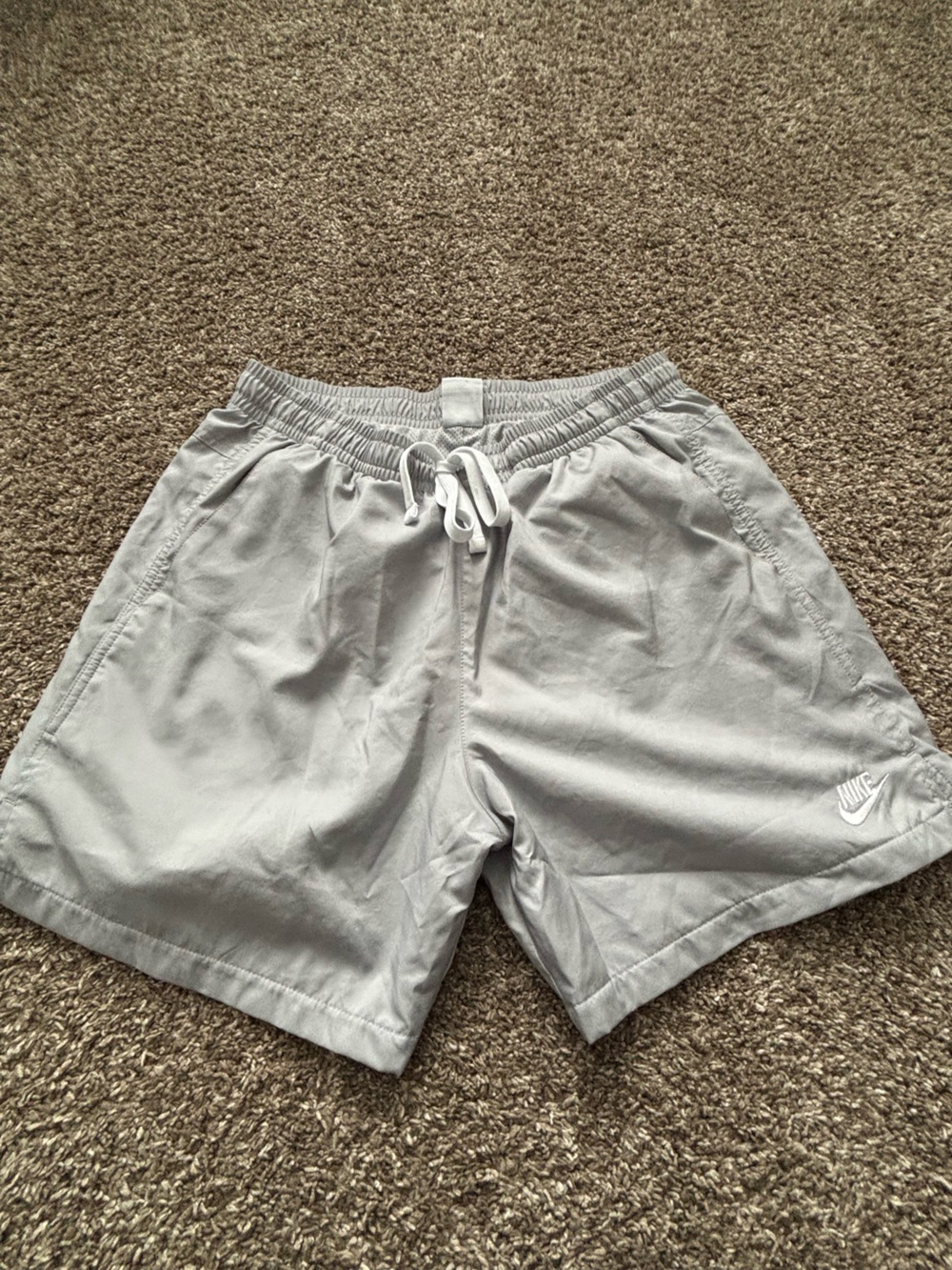 Nike Men’s Light Gray Athletic Shorts with Drawstring
